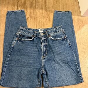 BDG Mom High-Rise Denim Jeans Size 27